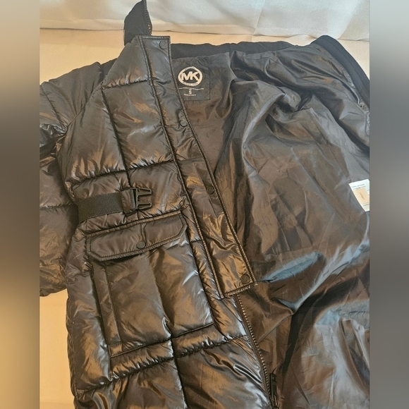 Michael Kors. Puffer Jacket. Size S New without tags - Picture 13 of 16